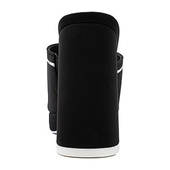 NWT Juicy Couture Girly Black Open Toe Chunky Heel in Black & White Size 11 - Picture 4 of 11